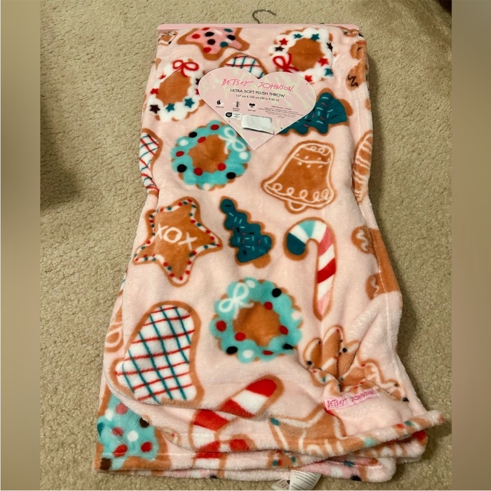 Betsey Johnson Christmas Blanket/Throw